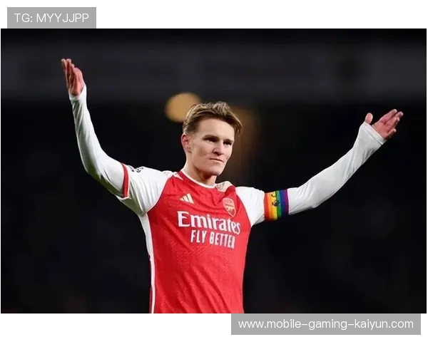 阿森纳厄德高直塞穿透防线，助攻特罗萨德完成精彩终结